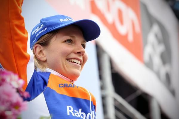 Sanne van Paassen (Rabobank Women Cycling) on the top step of the podium.