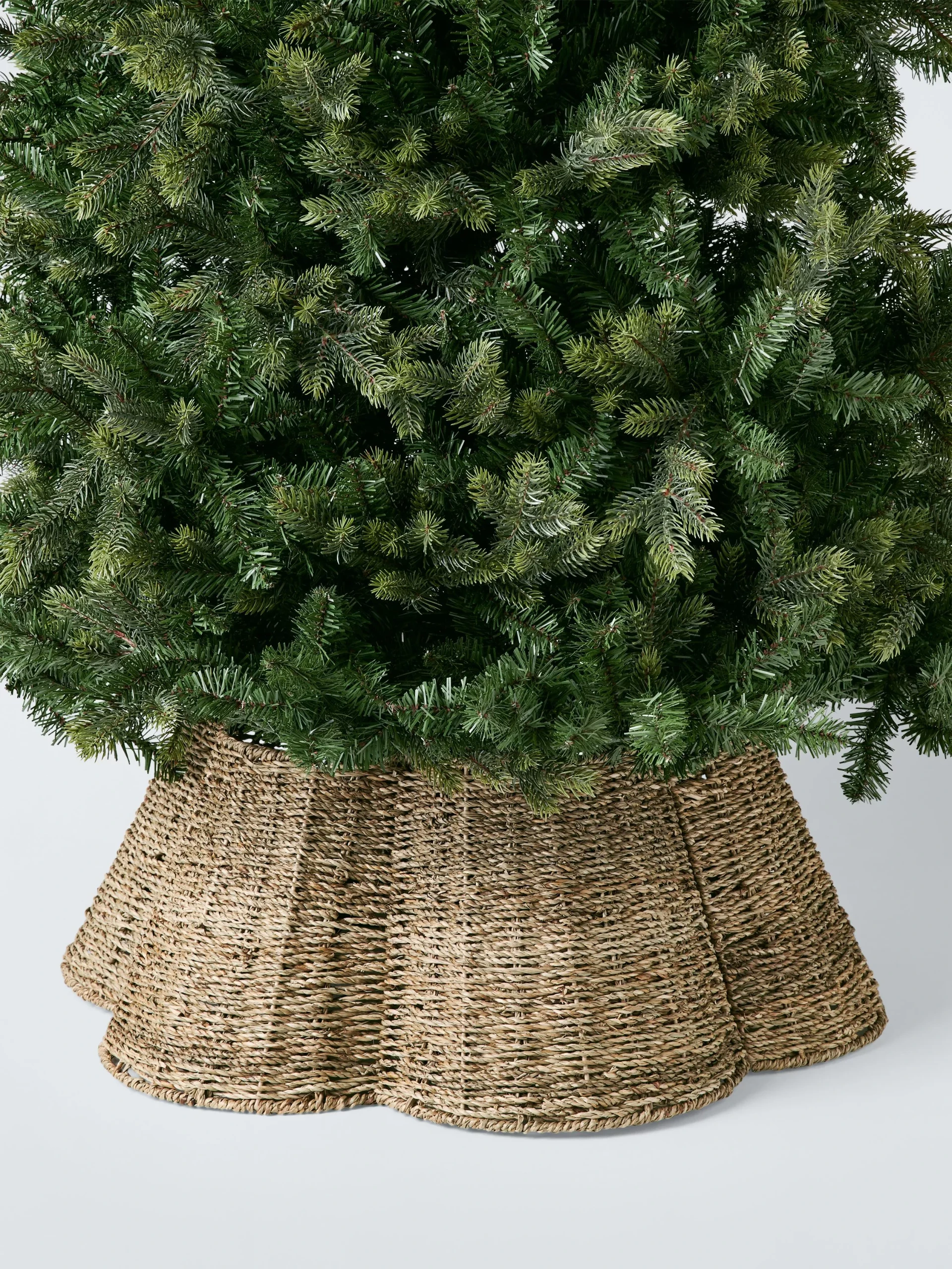 John Lewis Scalloped Seagrass Tree Skirt, Dia.70cm