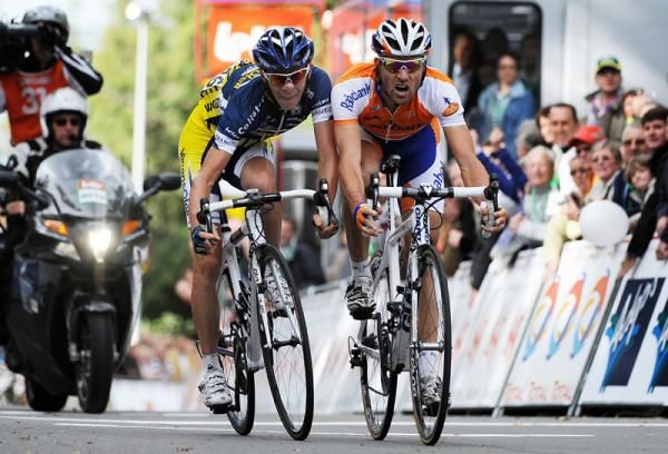 Martens (Rabobank) hold off the challenge from Ricco