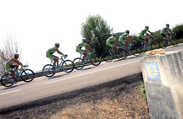 Liquigas setting tempo