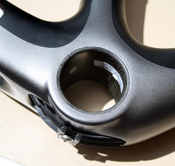The bottom bracket area is nice and tidy