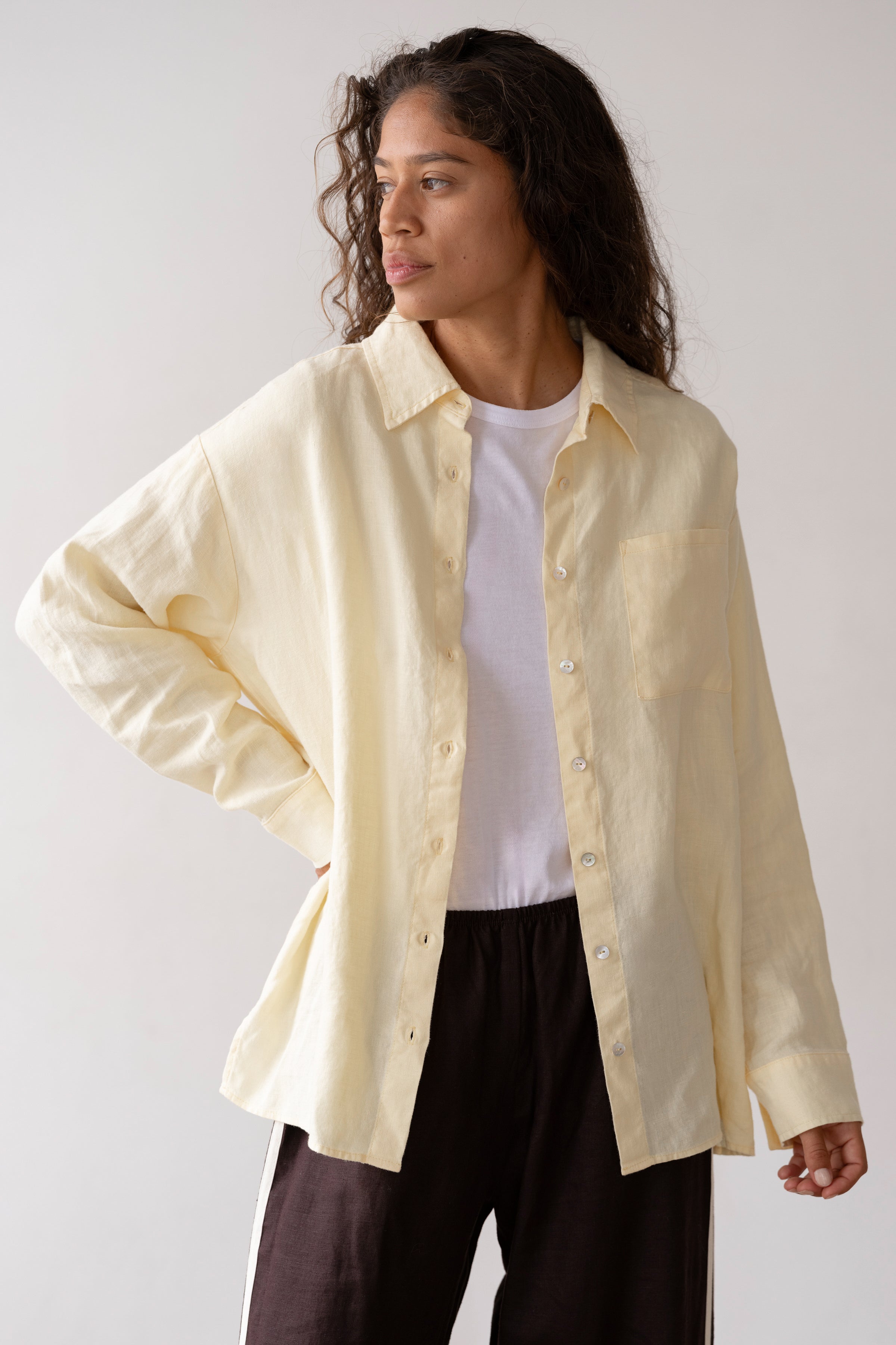 The Linen Relaxed Shirt