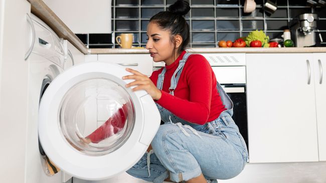 How to wash pillows in a washing machine without ruining them | TechRadar