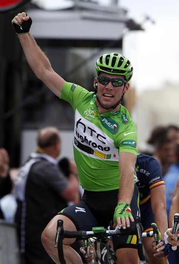 Mark Cavendish with Tour de France stage win number 19