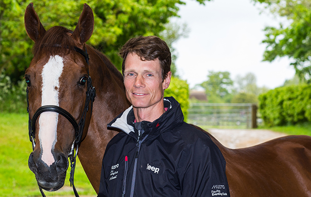 Chilli Morning conformation and William Fox Pitt Portraits portrait
