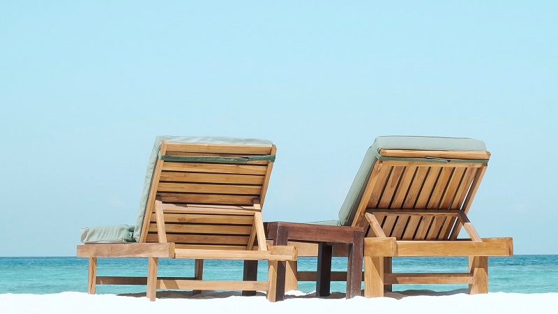 sun lounger