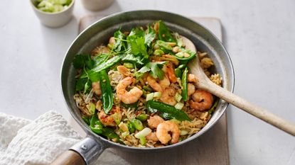 Stir-fry rice with prawns and sweet chilli