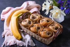 A basket of banana muffins