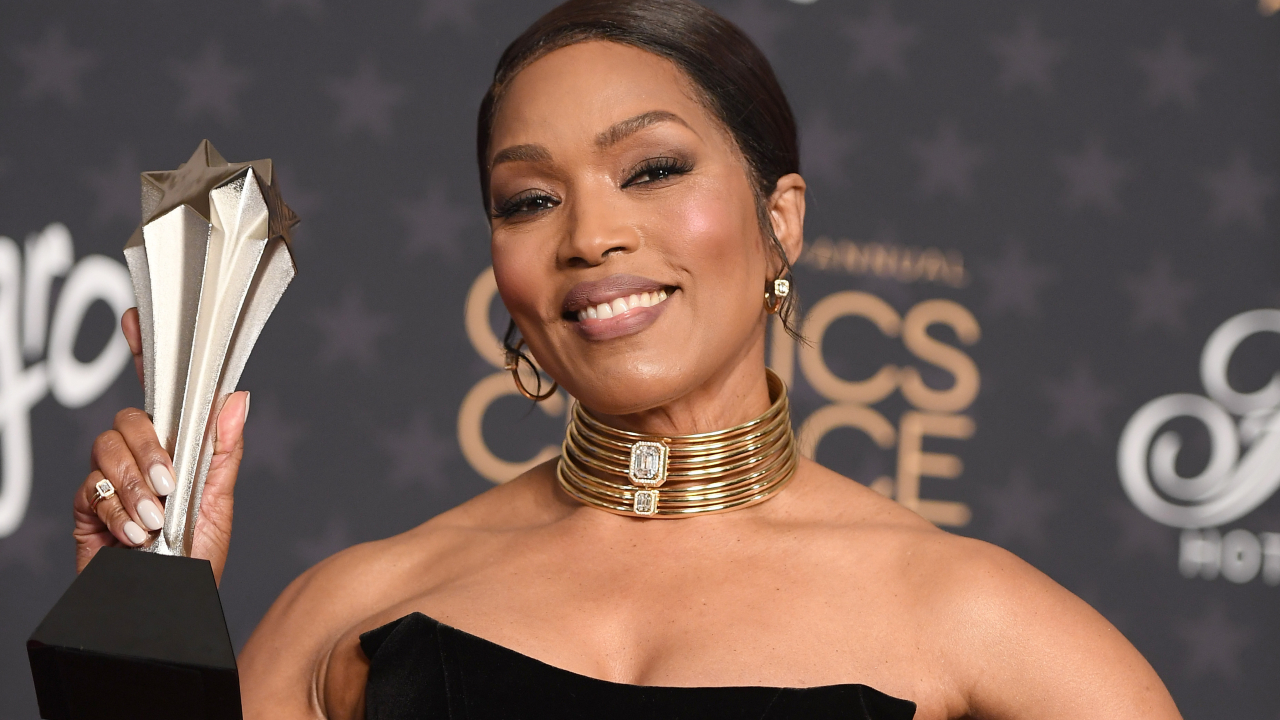 Angela Bassett Wins Best Supporting Actress at 2023 Critics Choice Awards for Performance in “Black Panther: Wakanda Forever”