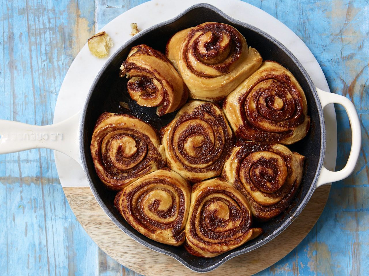 Cinnamon rolls