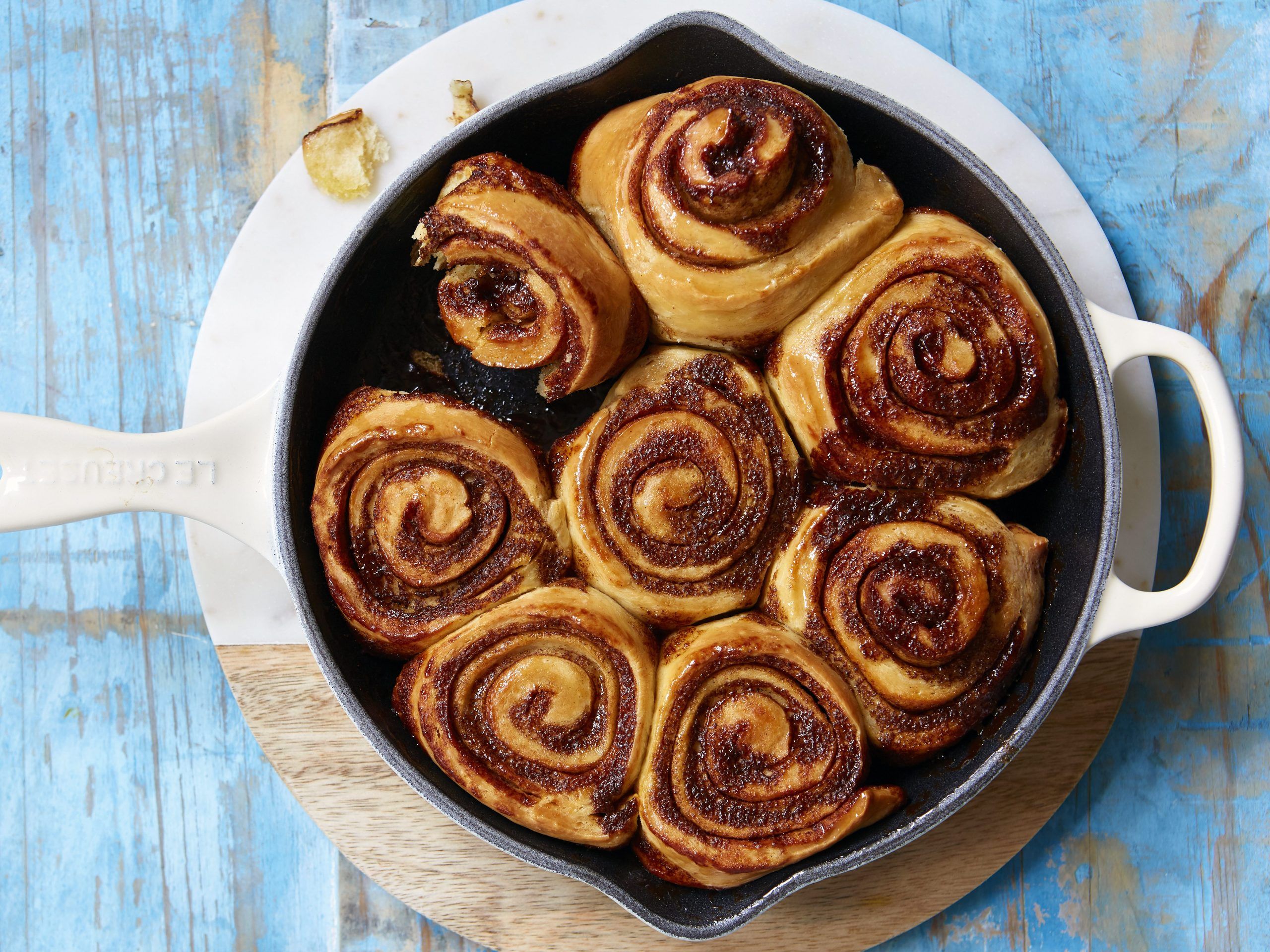 How to make homemade cinnamon rolls recipe