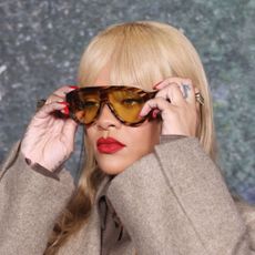 Rihanna wearing Tom Ford Sunglasses
