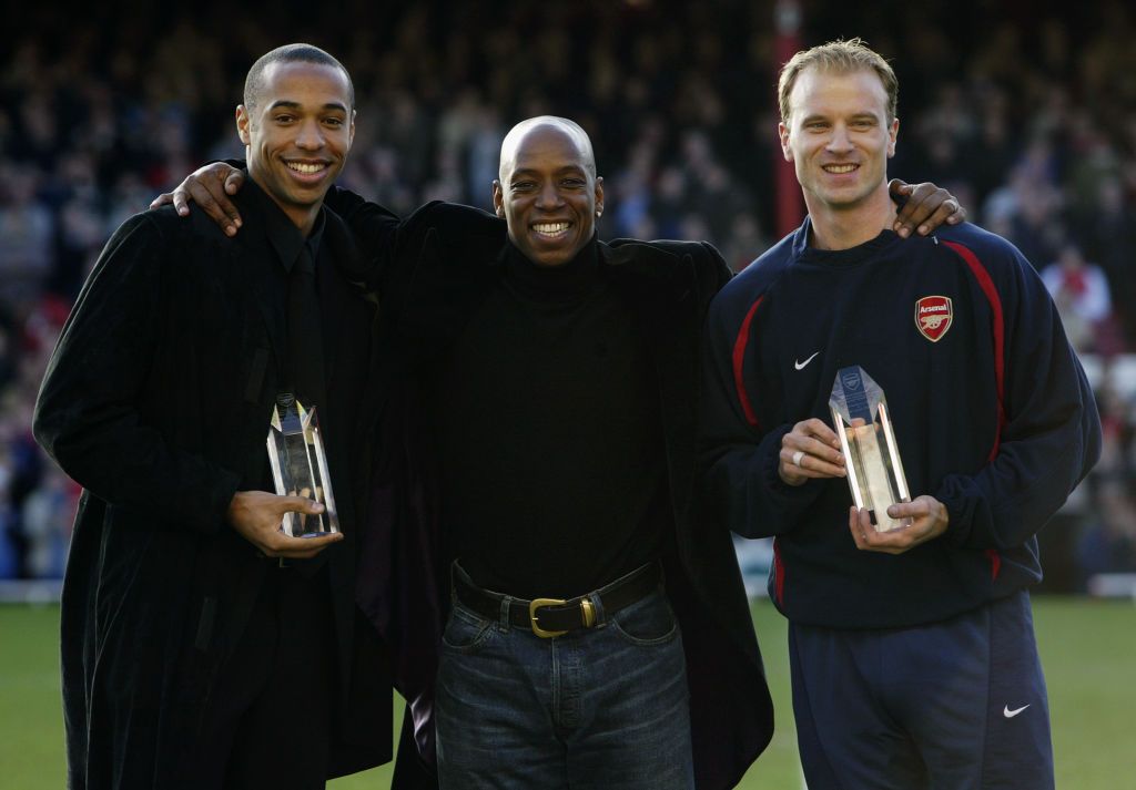 LONDON - JANUARY 25: Thierry Henry and Dennis Bergkamp of Arsenal with ex-Arsenal player Ian Wright before the FA Cup, fourth round match between Farnborough Town and Arsenal held on January 25, 2003 at Highbury in London, England. Arsenal won the match 5-1. (Photo by Mark Thompson/Getty Images)