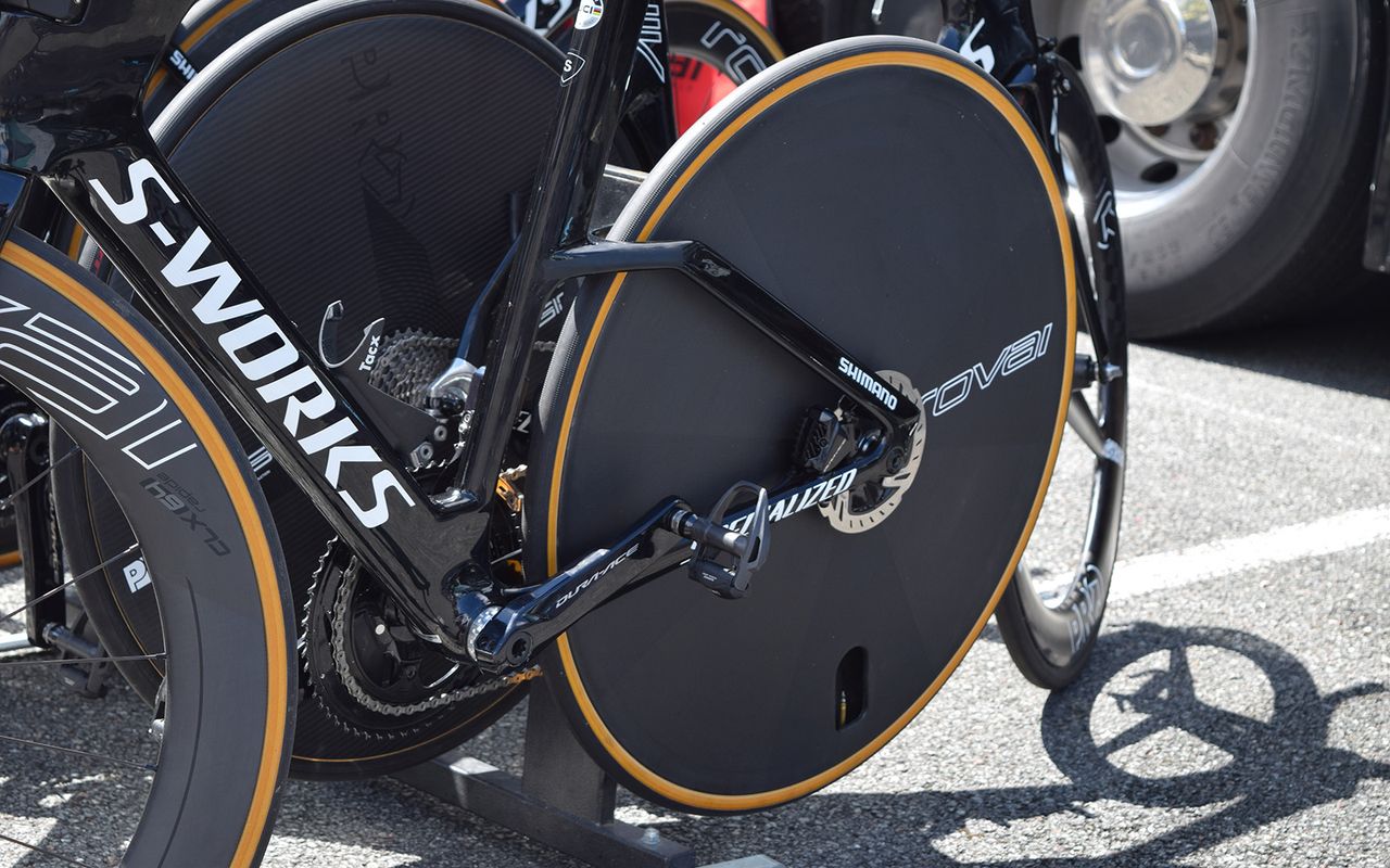 A look at the extreme seat stay design on the new Specialized Shiv