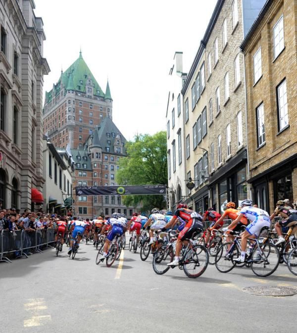 The final climb goes right past the Chateau Frontenac