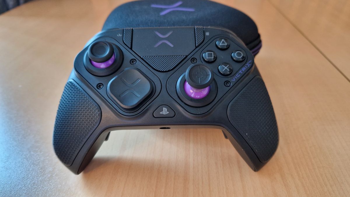 Victrix Pro BFG Controller Review: 