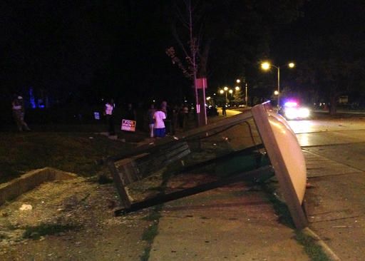 Violent protest in Milwaukee after fatal police shooting