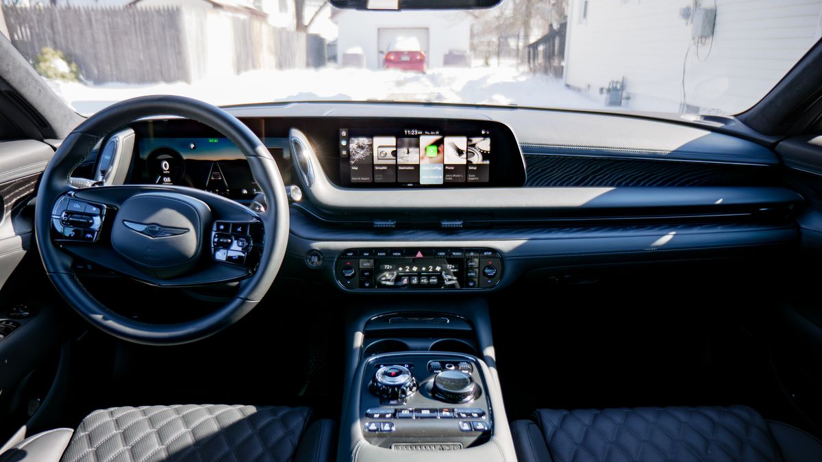 2026 Genesis G90 test drive.