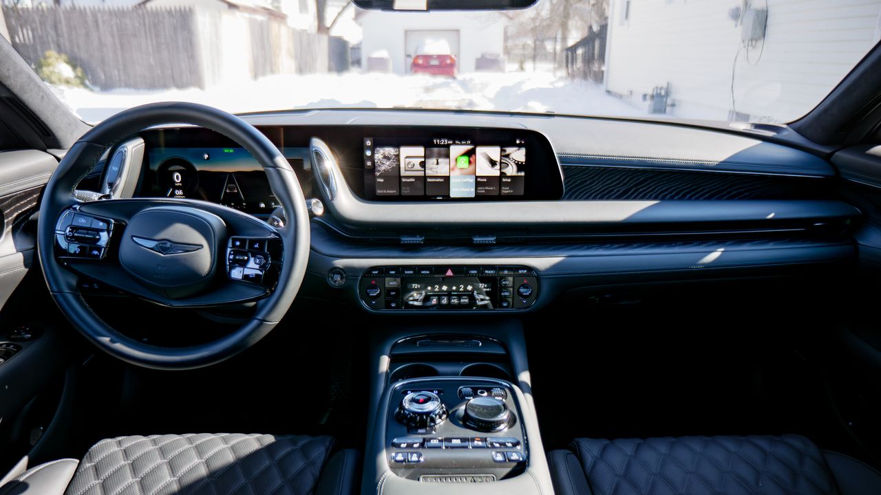 2026 Genesis G90 test drive.