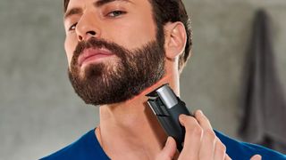 Philips Laser-Guided Beard Trimmer Series 9000 review