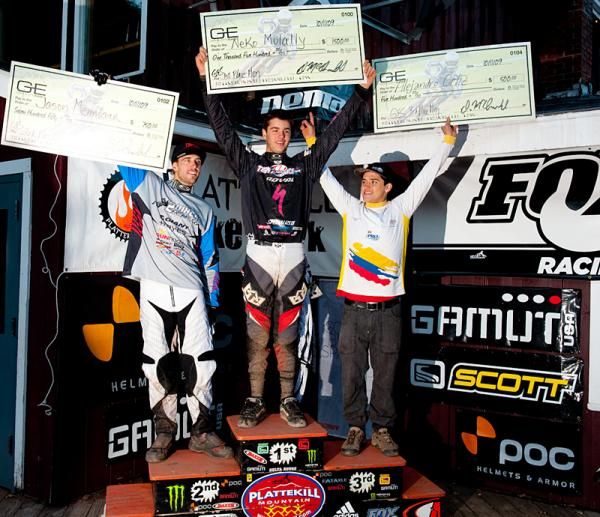 Neko Mulally celebrates his 2009 Gravity East Championship