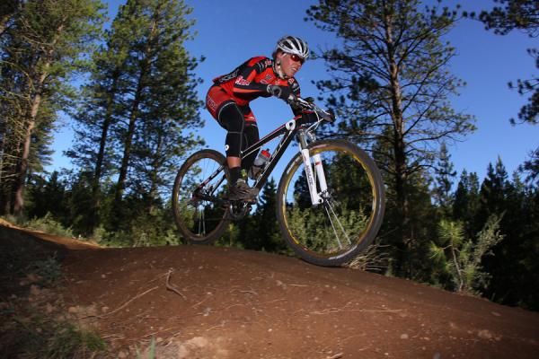 Amanda Carey (Kenda-Felt) won the open women's division at the High Cascades 100