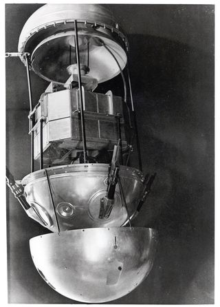 Sputnik 1, Exploded View
