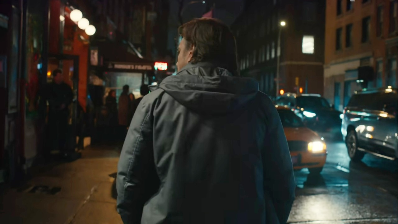 Will Arnett walking in Is This Thing On?