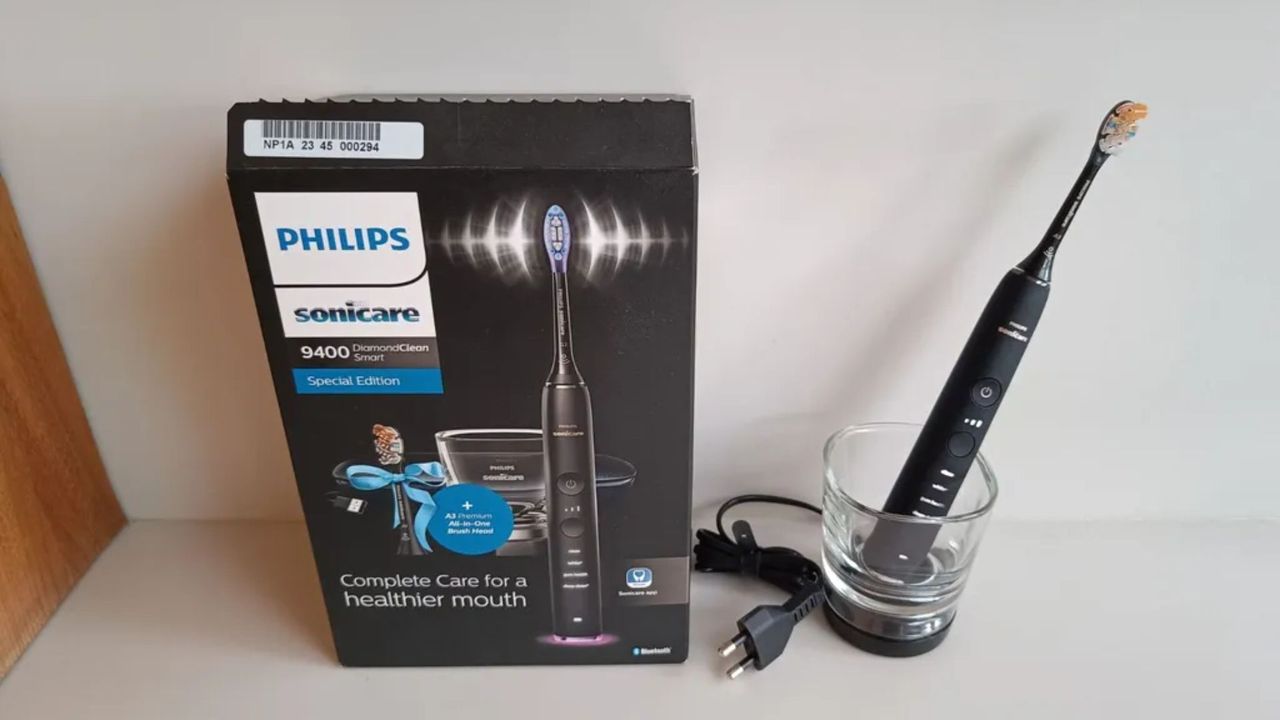 Philips Sonicare 9400 toothbrush