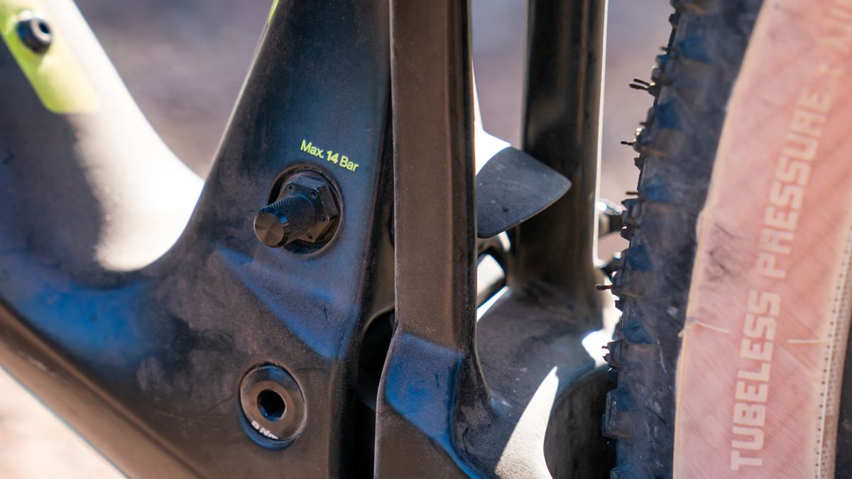 BMC Fourstroke 01 TWO review