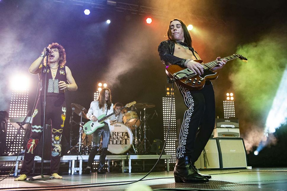 Greta Van Fleet's Jake Kiszka “I work very hard to articulate chords