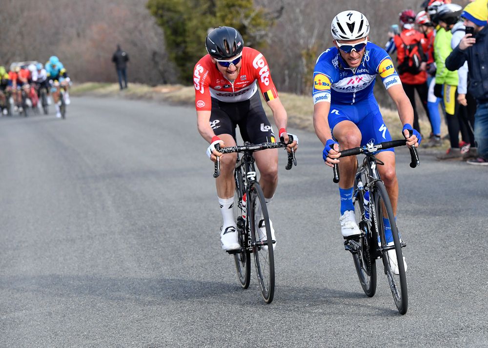 Julian Alaphilippe (QuickStep - Floors) and Tim Wellens (Lotto Soudal)