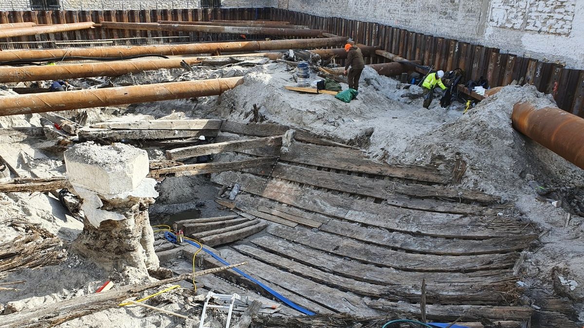 Medieval cargo ship unexpectedly found during construction work in Estonia