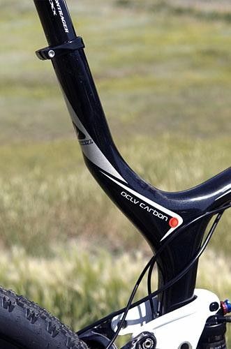The extended seat tube, aka 'no-cut' seat mast
