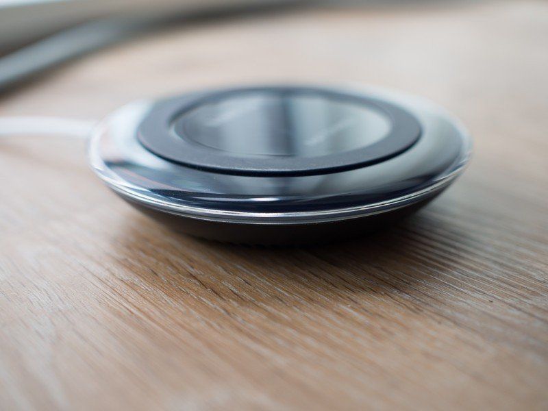 Samsung Fast Charge Qi Wireless Charging Pad