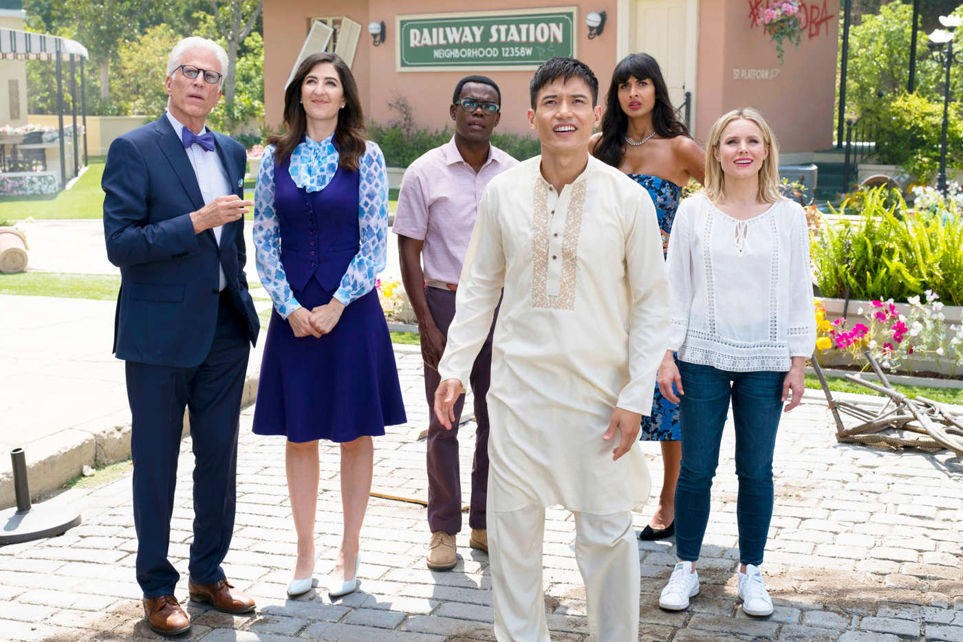 For fork's sake! The Good Place to end after Season 4