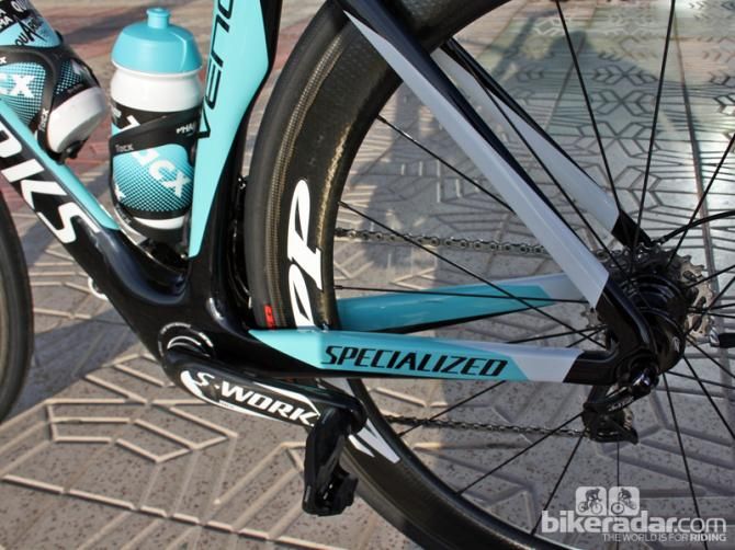 Big chain stays and seat stays suggest a stiff rear end