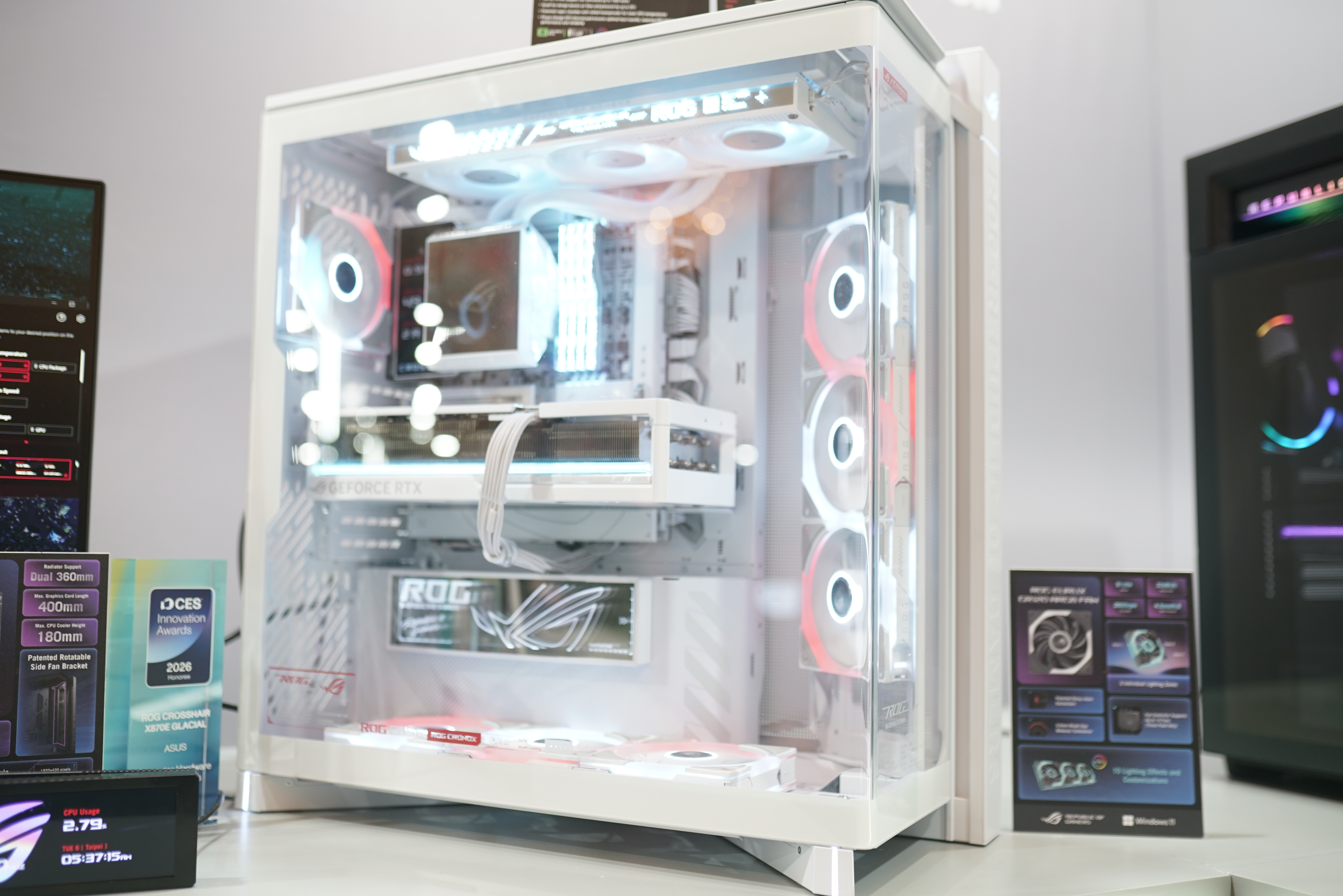 Asus ROG Cronox PC case