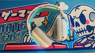 The Logitech G522 Lightspeed wireless gaming headset.