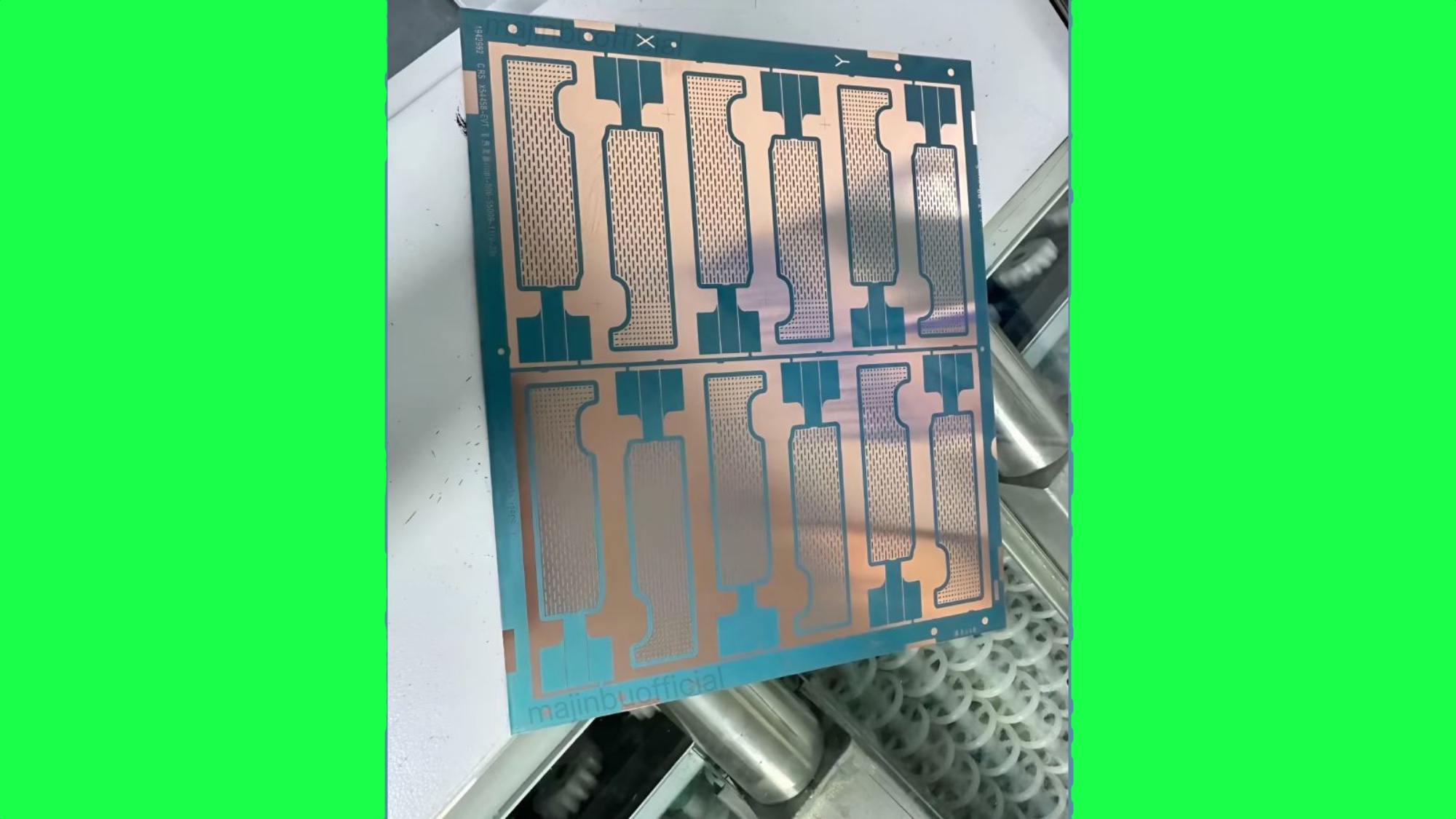Vapor Chamber cooling on iPhone 17 Pro