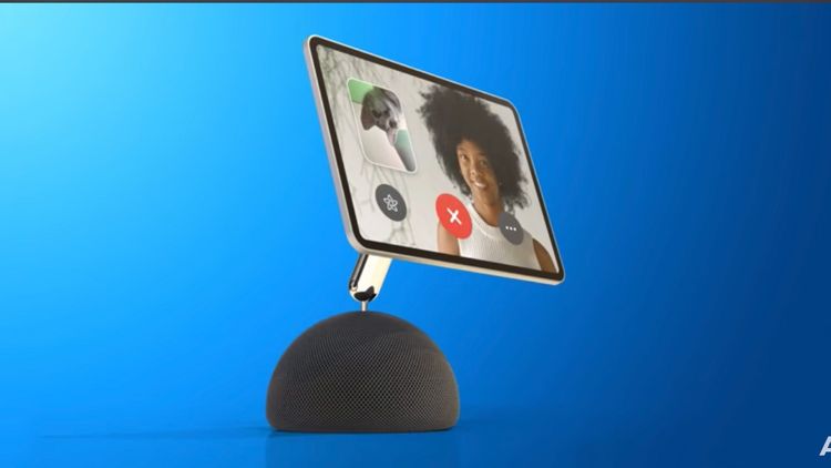 Secret APPLE ROBOT with a camera in the works? Now that would be a 