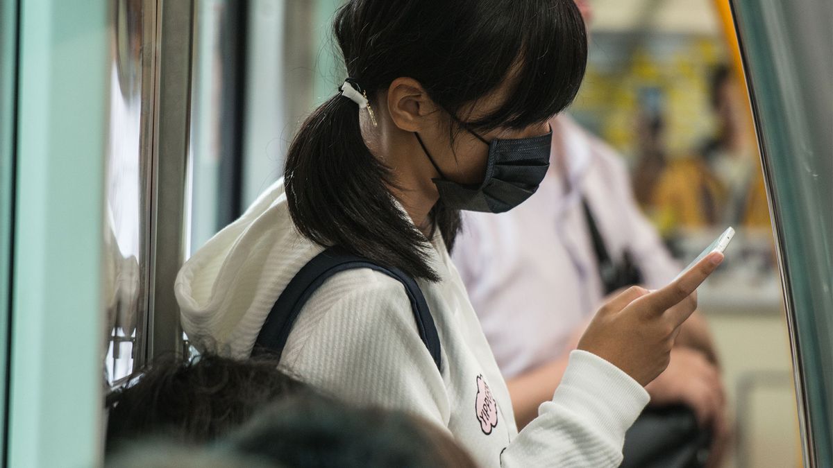 Japanese city pushes two-hour daily smartphone limit to promote healthier sleep for its citizens, particularly school-age children