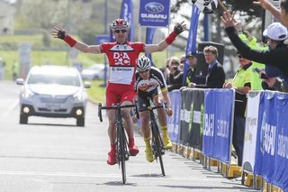 Stage 6 - Sulzberger wins two-up sprint over Gillett