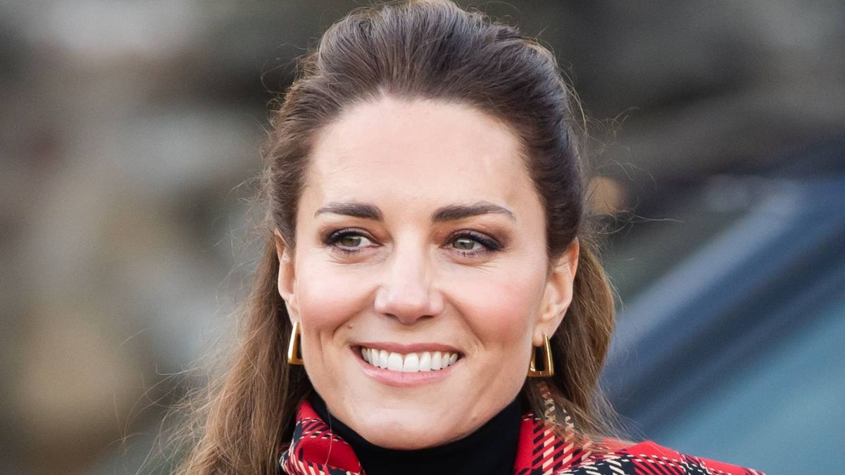 The Duchess of Cambridge pays tribute to Sarah Everard at today's vigil ...