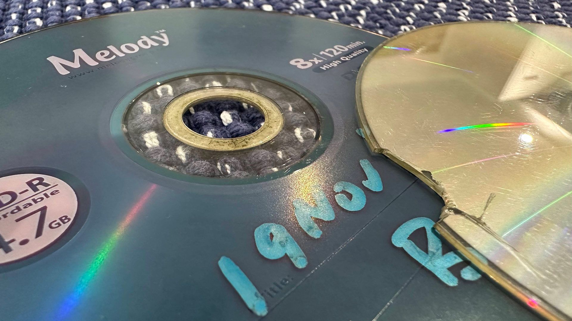  Catastrophic optical disc shattering blamed on cleaning chemicals and packing foam — another data preservation concern to add to bit rot and laser rot 