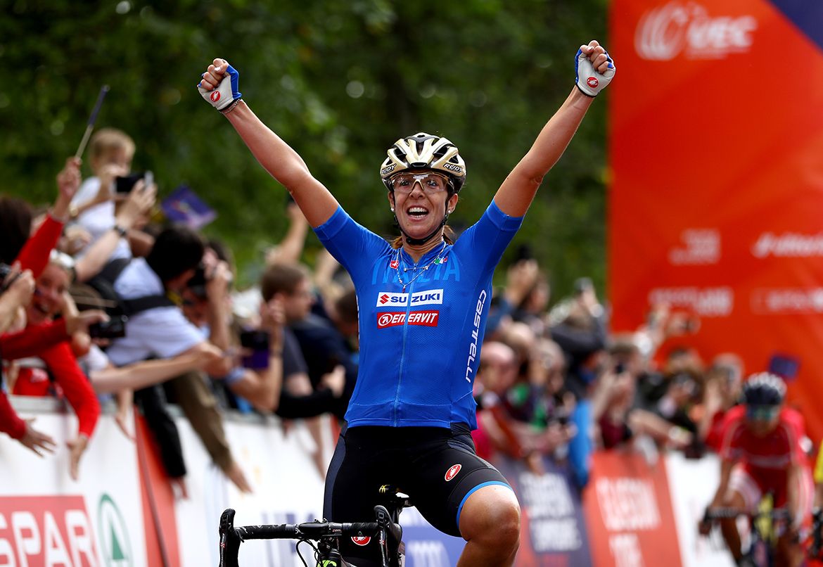 Marta Bastianelli (Italy) celebrates her European title