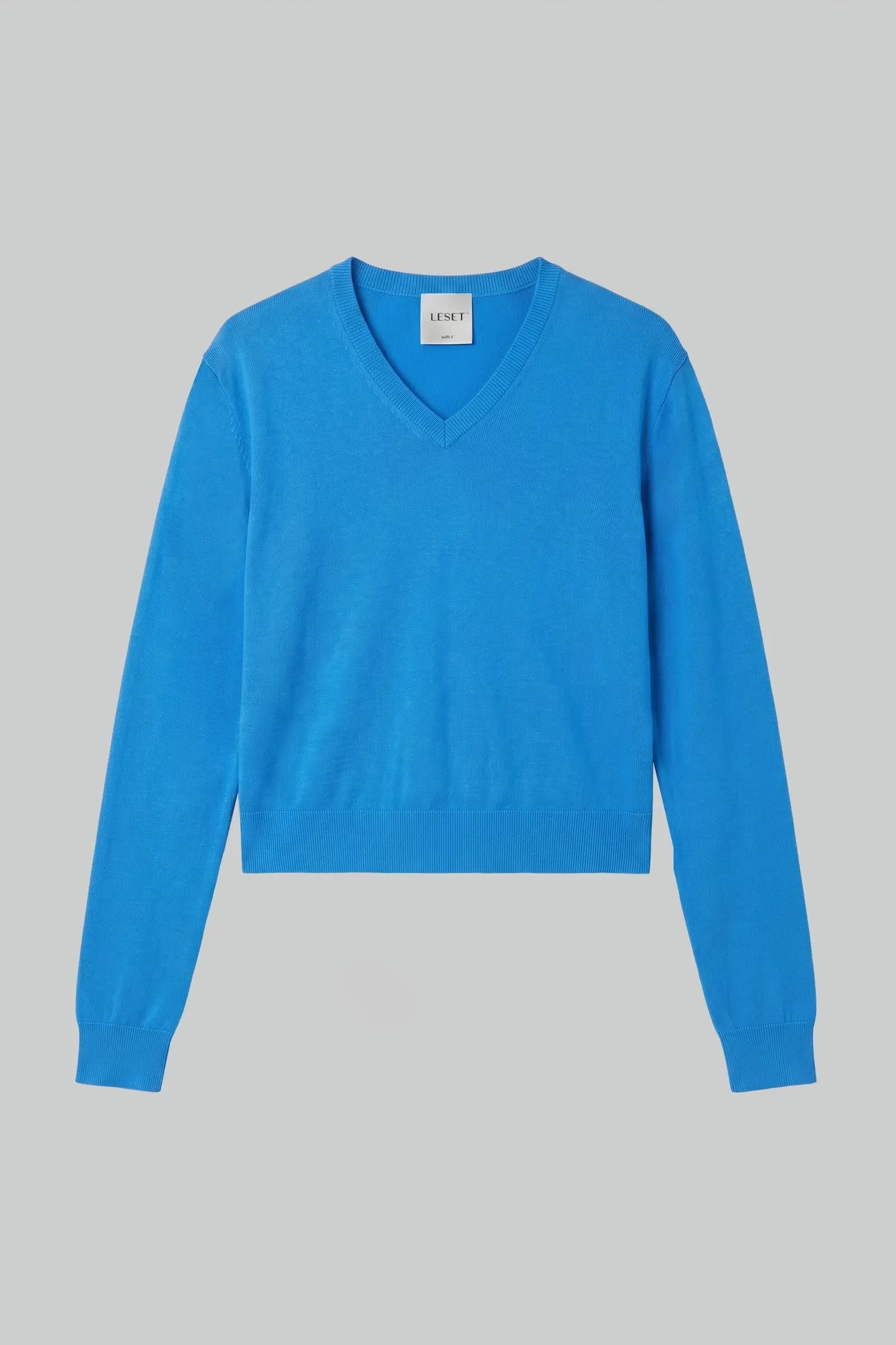 James Classic V Neck