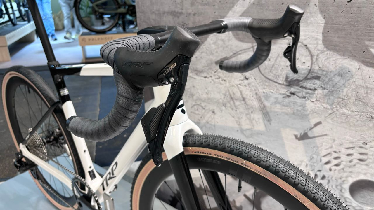 Details of the new Classified x TRP groupset