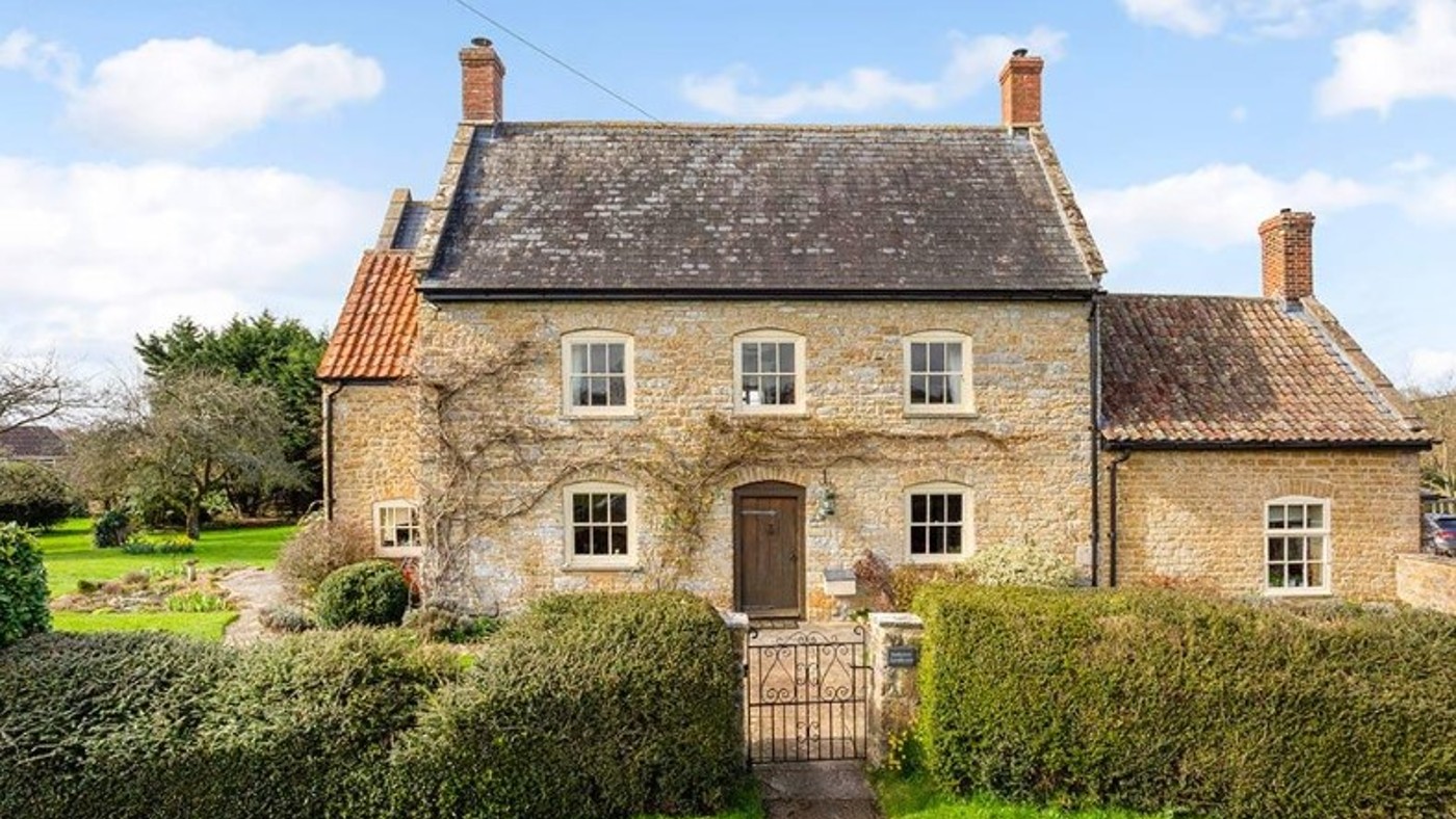 Hollytree Farmhouse, North Cadbury, Yeovil