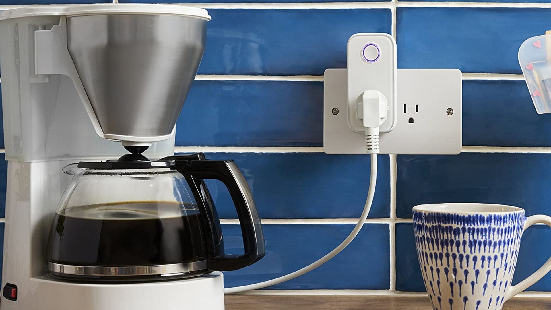 Best smart plug 2022 control your appliances when away Real Homes